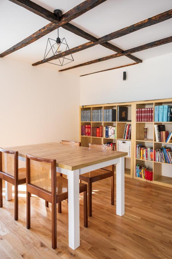 Ora Et Labora Appartement Triëst Buitenkant foto